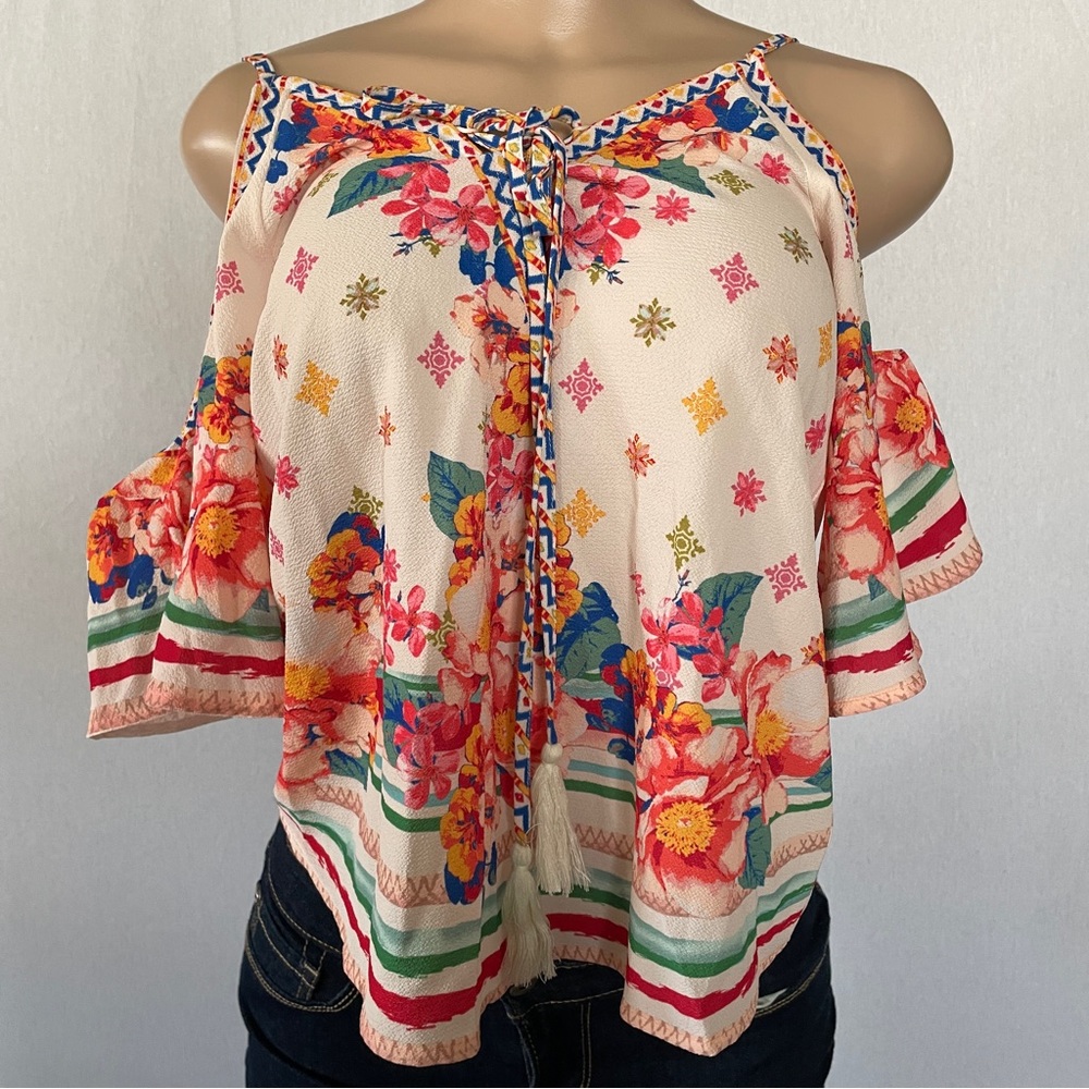 Flying Tomato Sz XS Blouse Women Beige Pullover Cold Shoulder V-Neck Boho Preppy